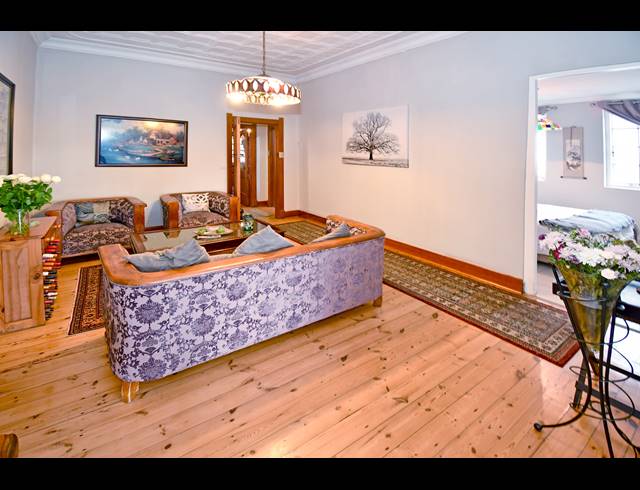 3 BEDROOM HOUSE FOR SALE IN KENSINGTON